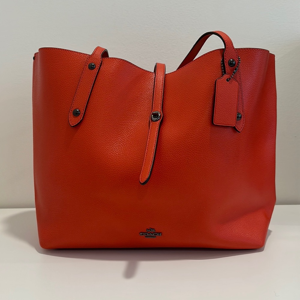 Like New Coach Poppy Orange Leather Market Tote
